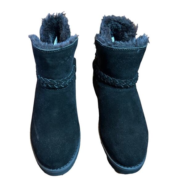 Style & Co Cold Weather Black Suede Booties NEW Size 5 - Picture 2 of 11